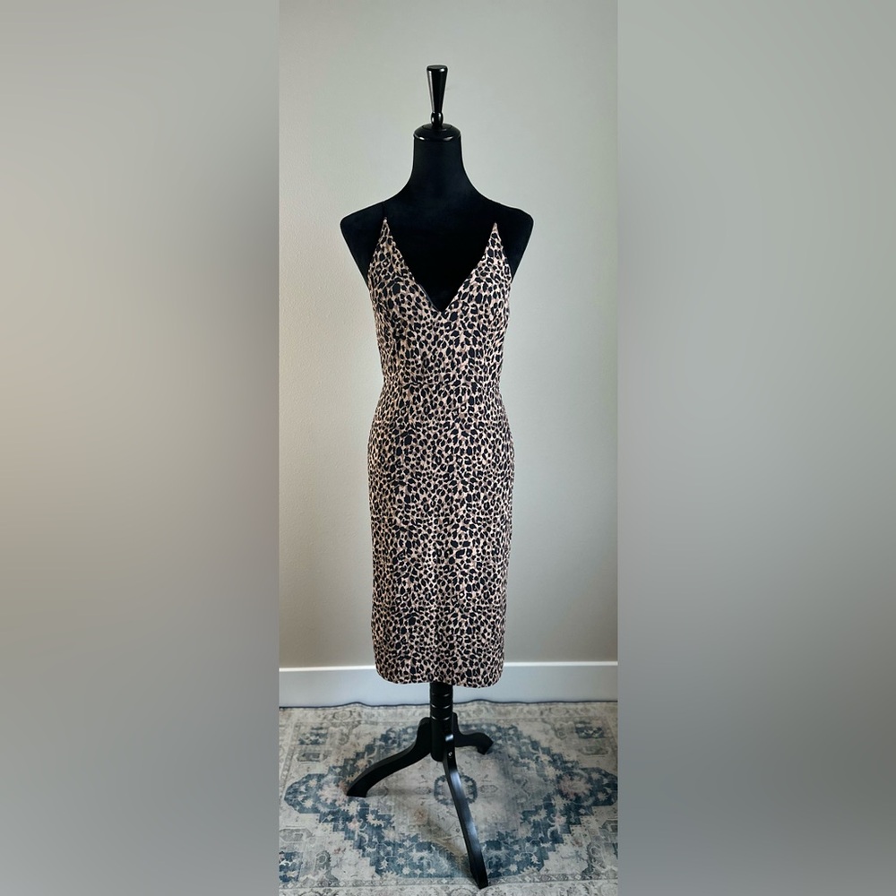 TopShop Women’s Sleeveless V Neck Crisscross Strap Leopard Print Dress Size 6